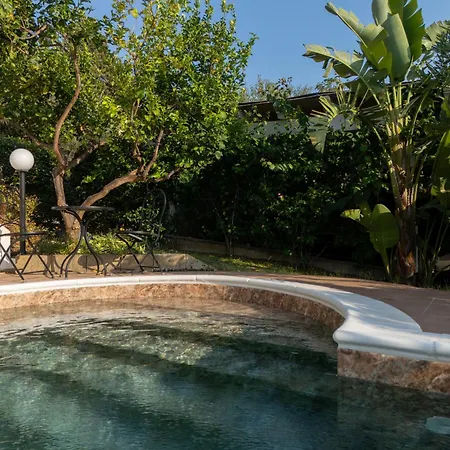 Dada Sea View Villa, Pool&charm Villa Capitana