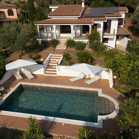 فيلة Dada Sea View Villa, Pool And Charm *